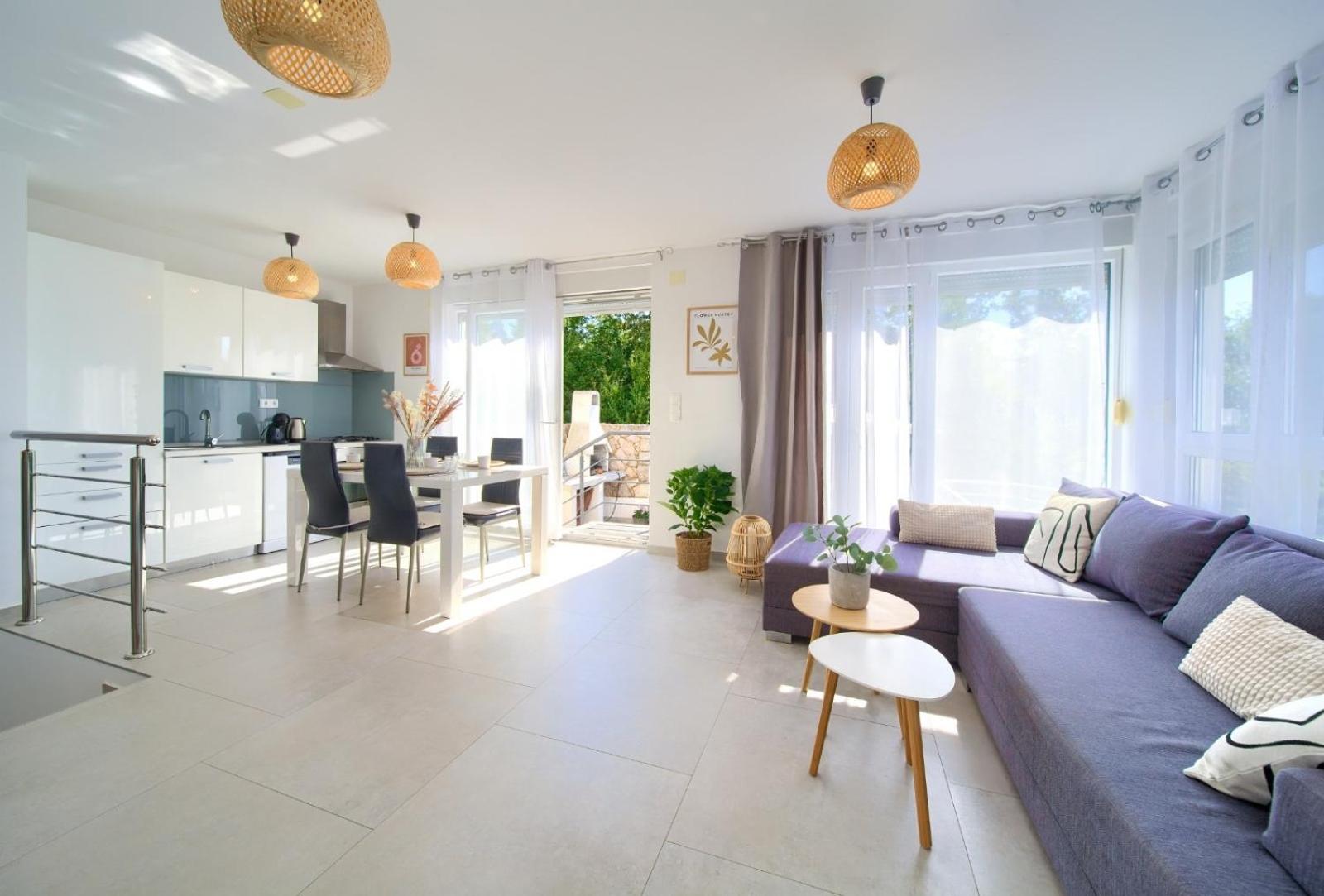 Apartment Sasso Bianco With The Private Pool Njivice Esterno foto